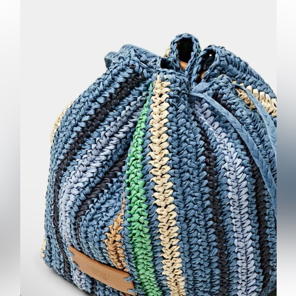 ESPRIT Straw Cinch Bag - Picture 5 of 7